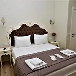 فندق الاكاتي إلدوريس 2*