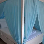 فندق الاكاتي إلدوريس فندق مبيت وإفطار 2*