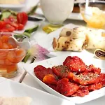 Alojamento de Acomodação e Pequeno-almoço Alacati Eldoris Hotel Alacati