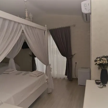 Eldoris Butik Bed & Breakfast 2*