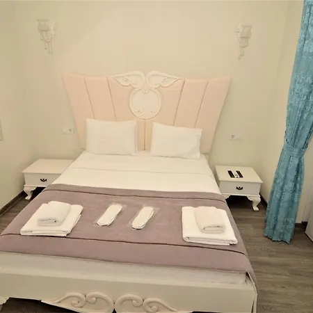 Eldoris Butik 2* אלאקאטי