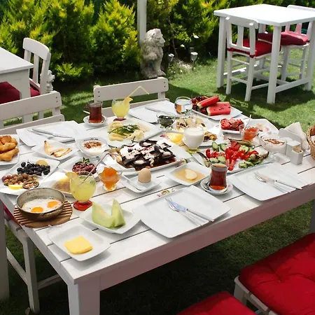 Eldoris Butik Bed & Breakfast 2*