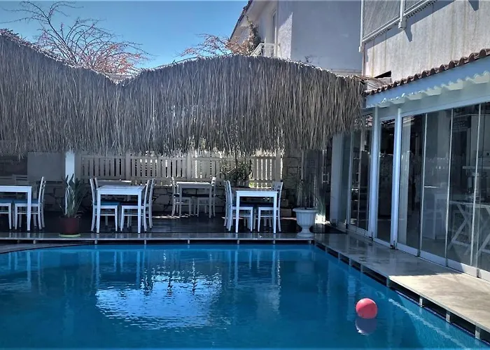 Panzió Alacati Eldoris Hotel 2*