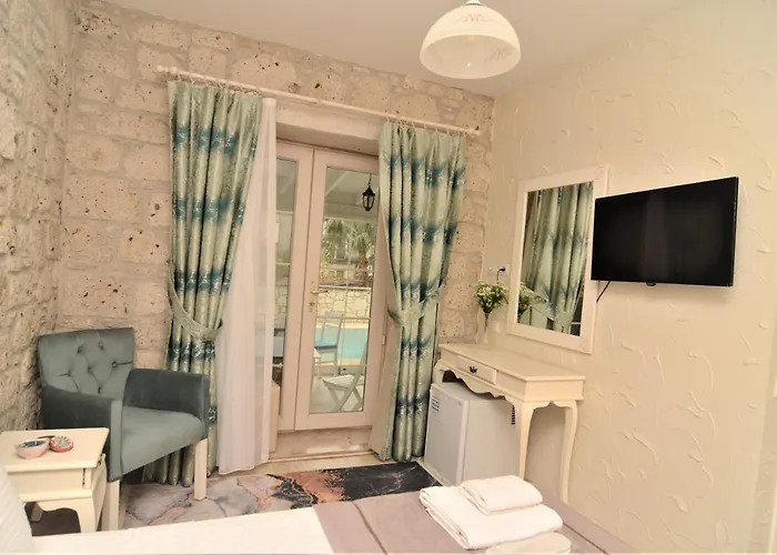 Panzió Alacati Eldoris Hotel 2*