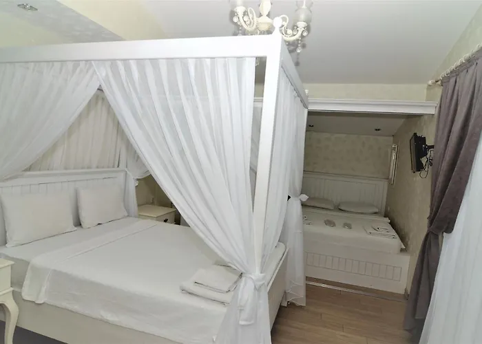 Panzió Alacati Eldoris Hotel 2*