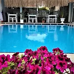 Bed and breakfast Alacati Eldoris Hotel
