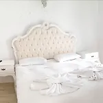 Alacati Eldoris Hotel 2*