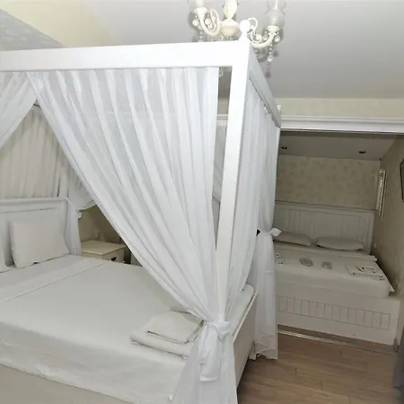 Couette-café Eldoris Butik 2*