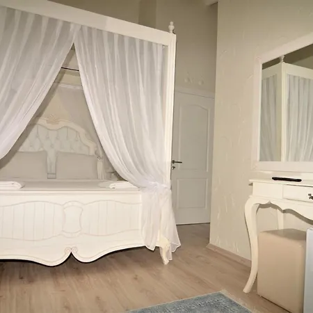 Eldoris Butik ベッド・アンド・ブレックファスト 2*