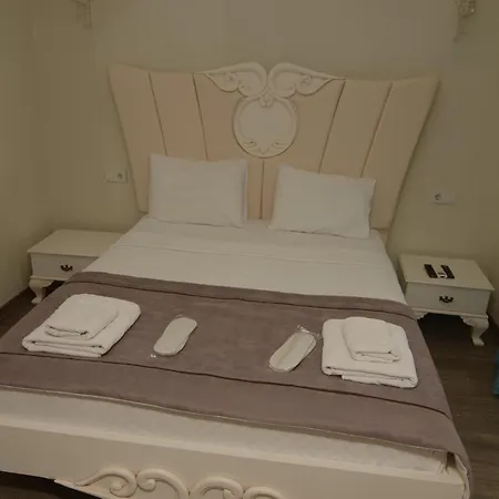 Bed & Breakfast Eldoris Butik Alaçatı