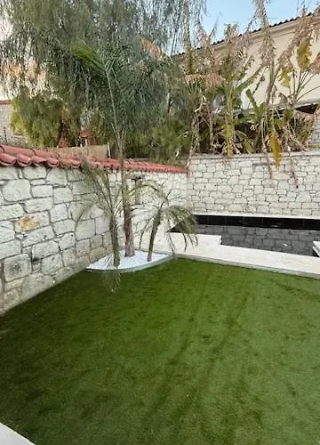 فندق الاكاتي إلدوريس 2*