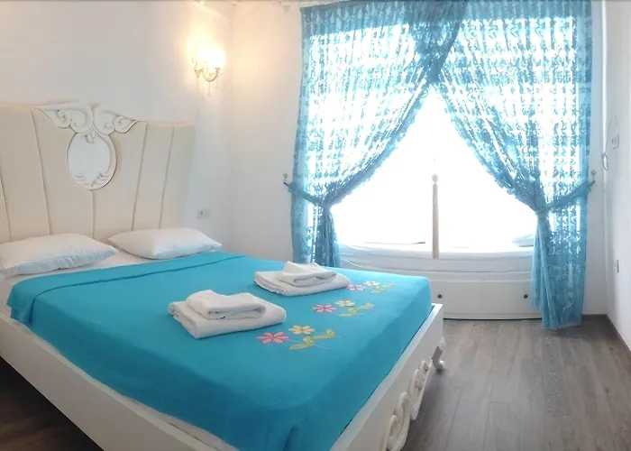 Alacati Eldoris Hotel 2*