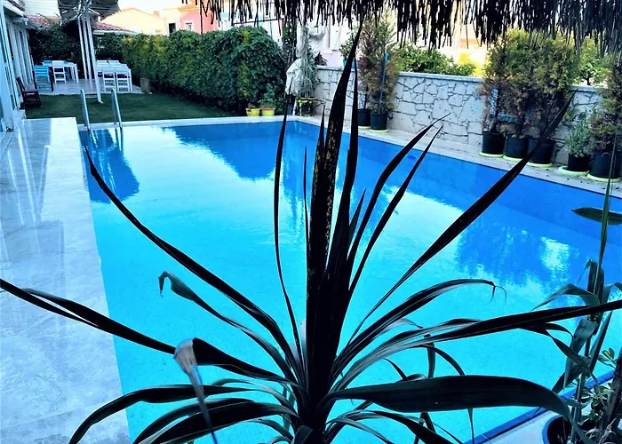 Alacati Eldoris Hotel